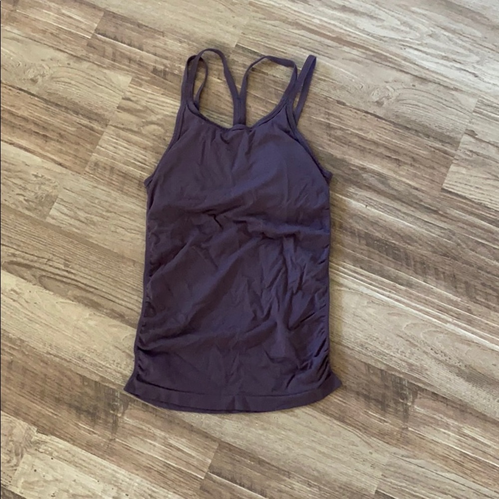 Fabletics top